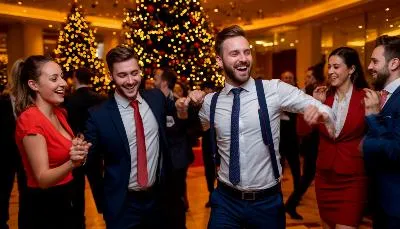 Идти или не идти на новогодний корпоратив? Разбираемся вместе. 